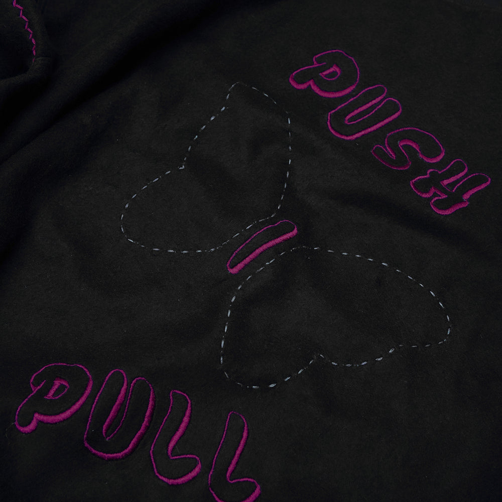 
                  
                    PUSH/PULL BLACK - CREWNECK
                  
                