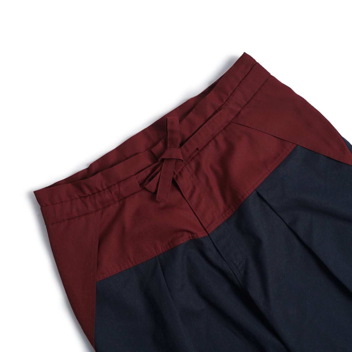 
                  
                    RACE NAVY - TROUSERS
                  
                